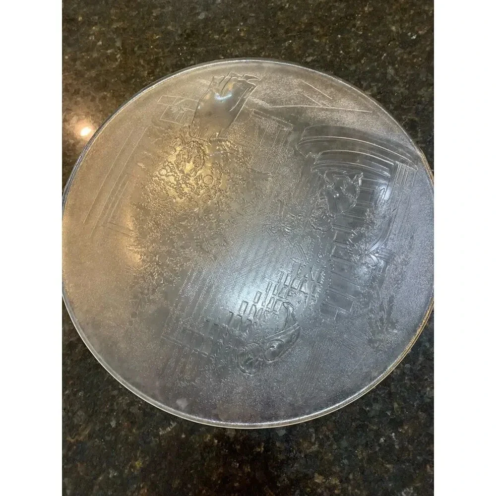 Libbey Vintage Embossed Village Scene Round Glass Christmas Platter‎